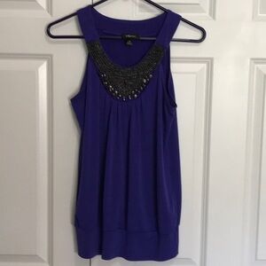 IZ Byer Sleeveless Top